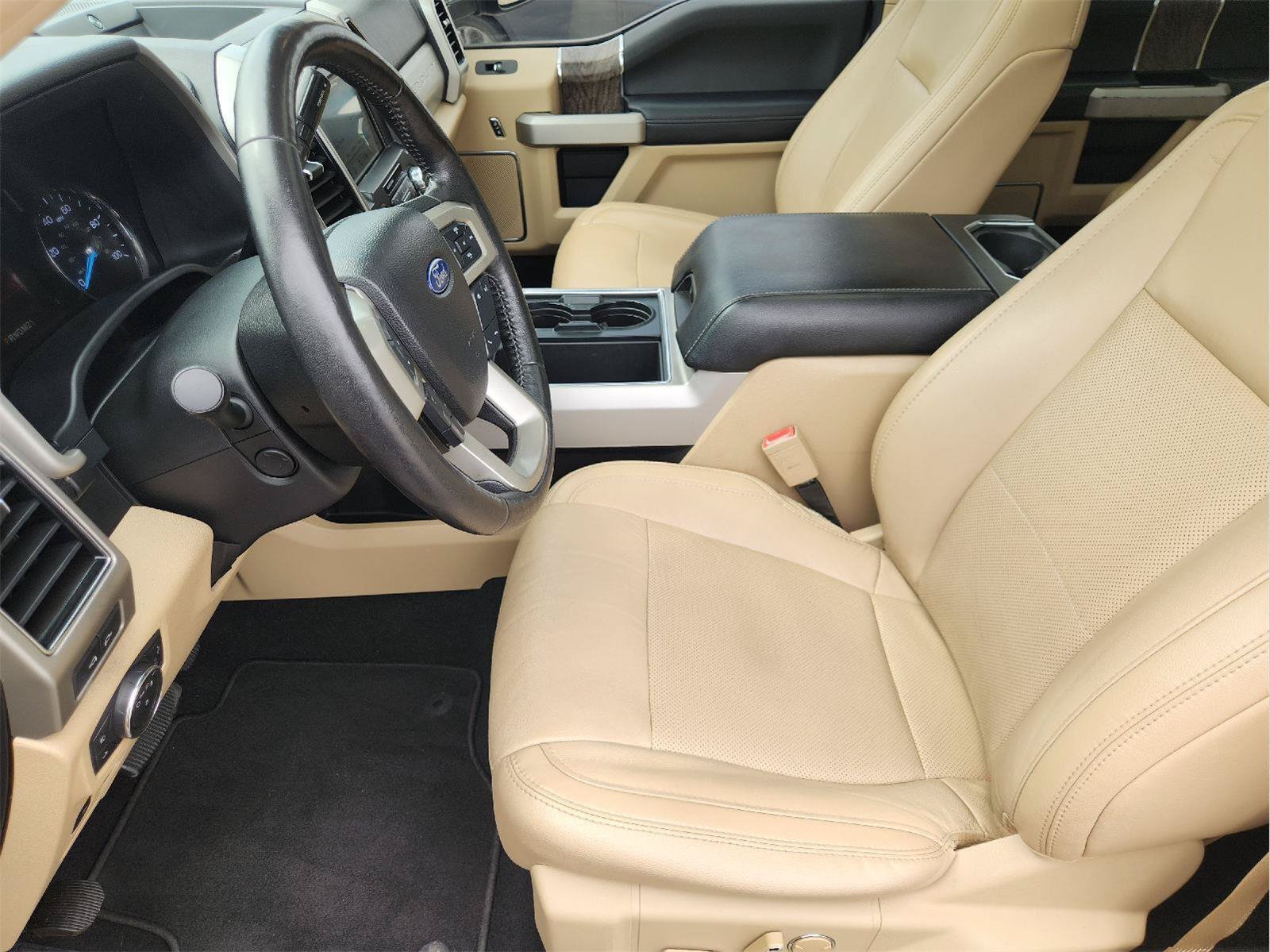 Used 2019 Ford F250 Lariat w/ Lariat Ultimate Package AWD/4WD image 13