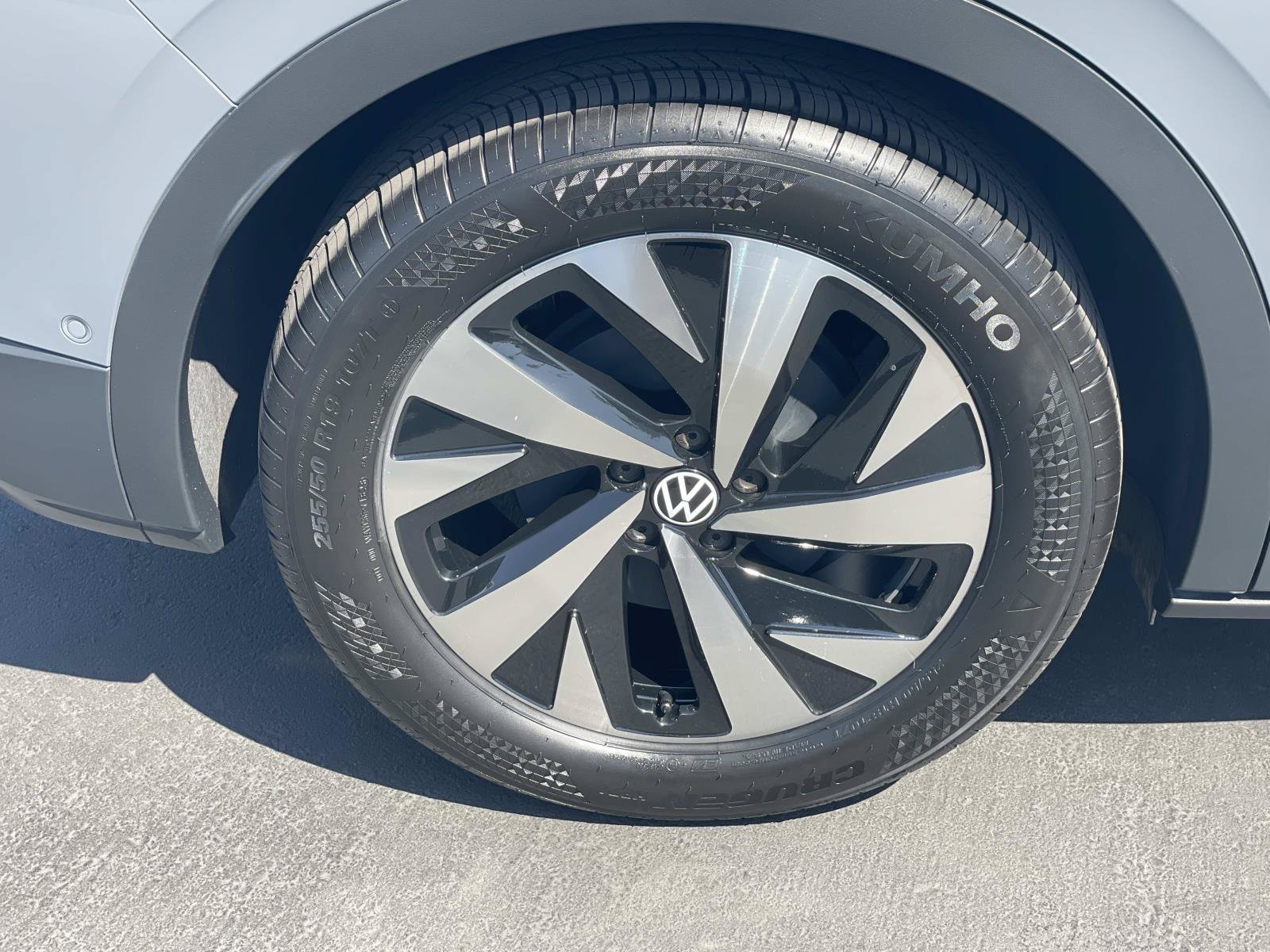 Certified 2023 Volkswagen ID.4 Pro RWD image 6