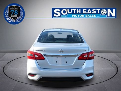 Used 2018 Nissan Sentra SV image 4