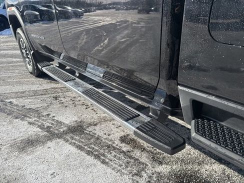 Used 2021 GMC Sierra 2500 SLE w/ SLE Value Package; image 14