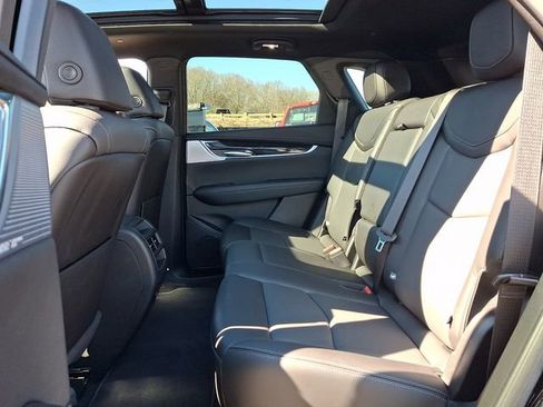 Used 2024 Cadillac XT5 Premium Luxury image 8