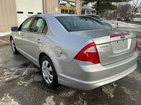 Used 2011 Ford Fusion SE image 5