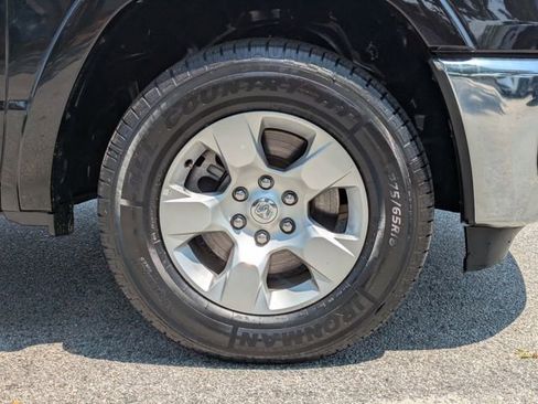 Used 2025 RAM 1500 Big Horn AWD/4WD image 14