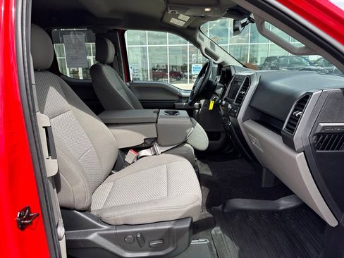 Used 2019 Ford F150 XLT w/ Equipment Group 302A Luxury AWD/4WD image 9
