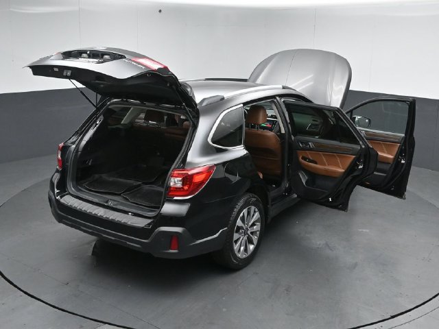 Used 2019 Subaru Outback 2.5i Touring w/ Popular Package #3A AWD/4WD image 60