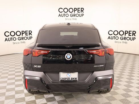 Used 2026 BMW X2 xDrive28i AWD/4WD image 22
