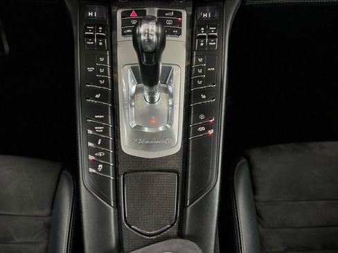 Used 2014 Porsche Panamera GTS image 31