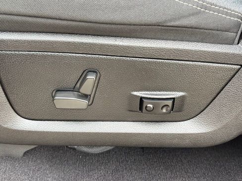 Used 2022 RAM 1500 Classic Warlock image 15