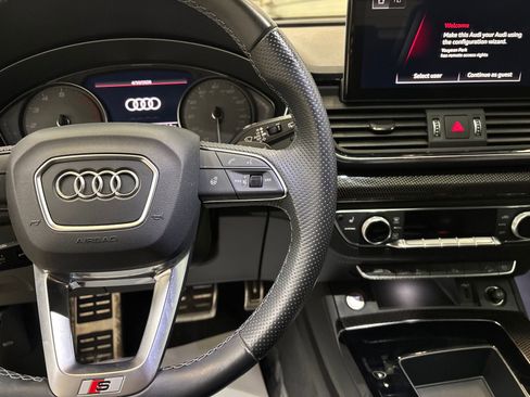 Used 2023 Audi SQ5 Premium w/ Convenience Package AWD/4WD image 17