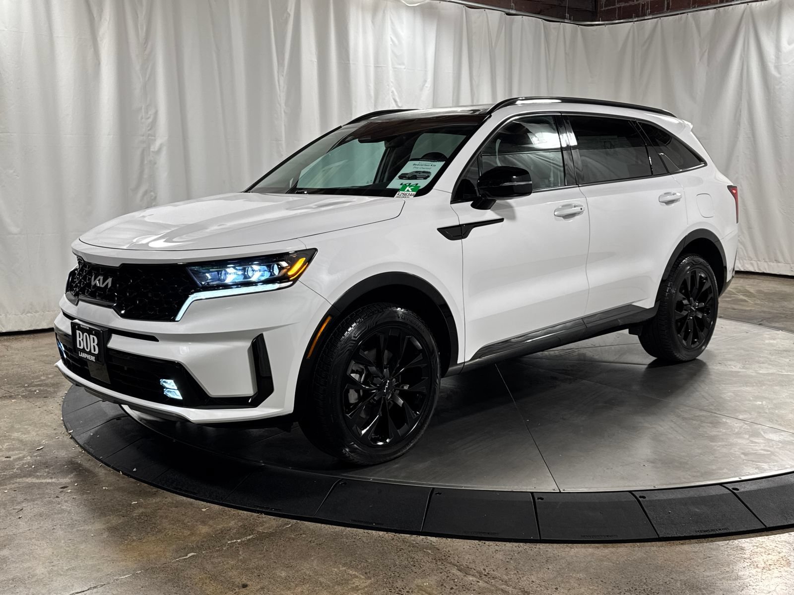Certified 2023 Kia Sorento SX AWD/4WD image 1