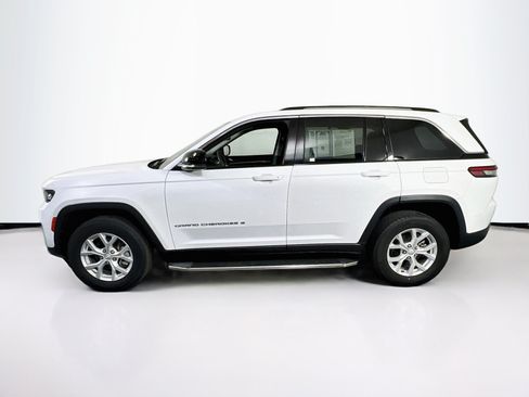 Used 2023 Jeep Grand Cherokee Limited AWD/4WD image 8