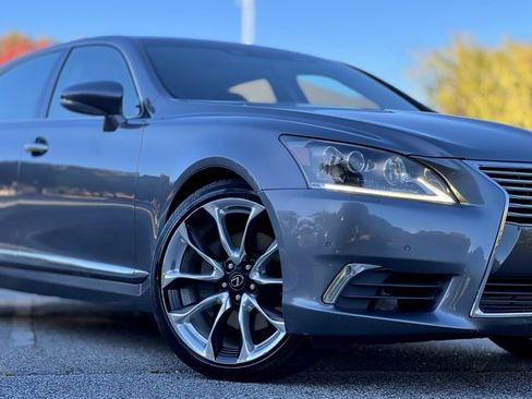 Used 2014 Lexus LS 600h L image 4