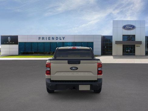 New 2025 Ford Maverick XLT w/ XLT Luxury Package image 5