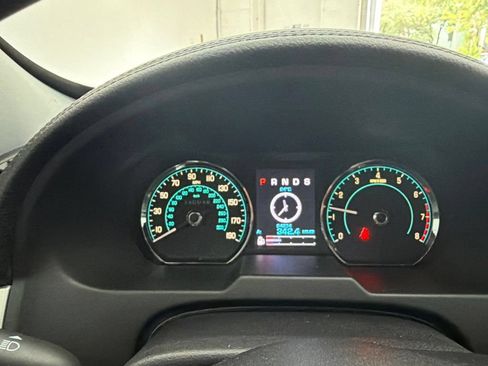 Used 2013 Jaguar XF RWD image 31