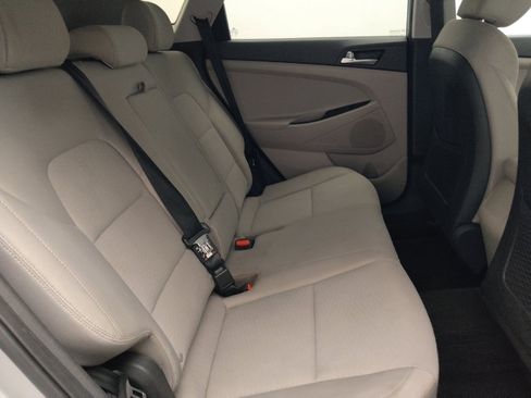 Used 2020 Hyundai Tucson SE FWD image 19