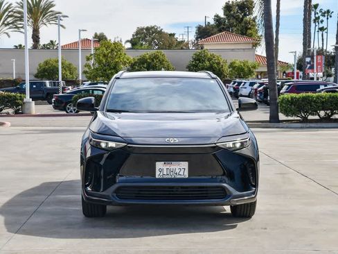 Used 2024 Toyota bZ4X XLE w/ Weather Package image 2