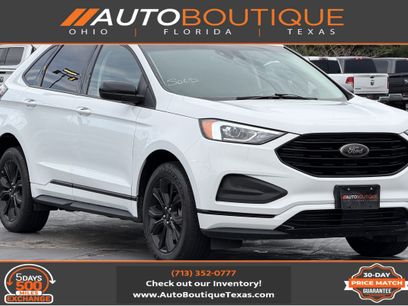 Used 2023 Ford Edge SE w/ Black Appearance Package