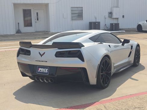 Used 2019 Chevrolet Corvette Grand Sport RWD image 5