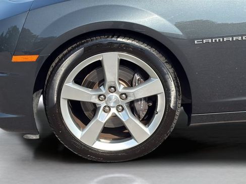 Used 2012 Chevrolet Camaro SS RWD image 19
