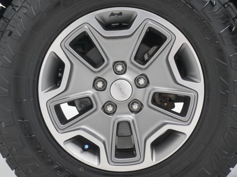 Used 2013 Jeep Wrangler Rubicon w/ Trailer Tow Group image 23