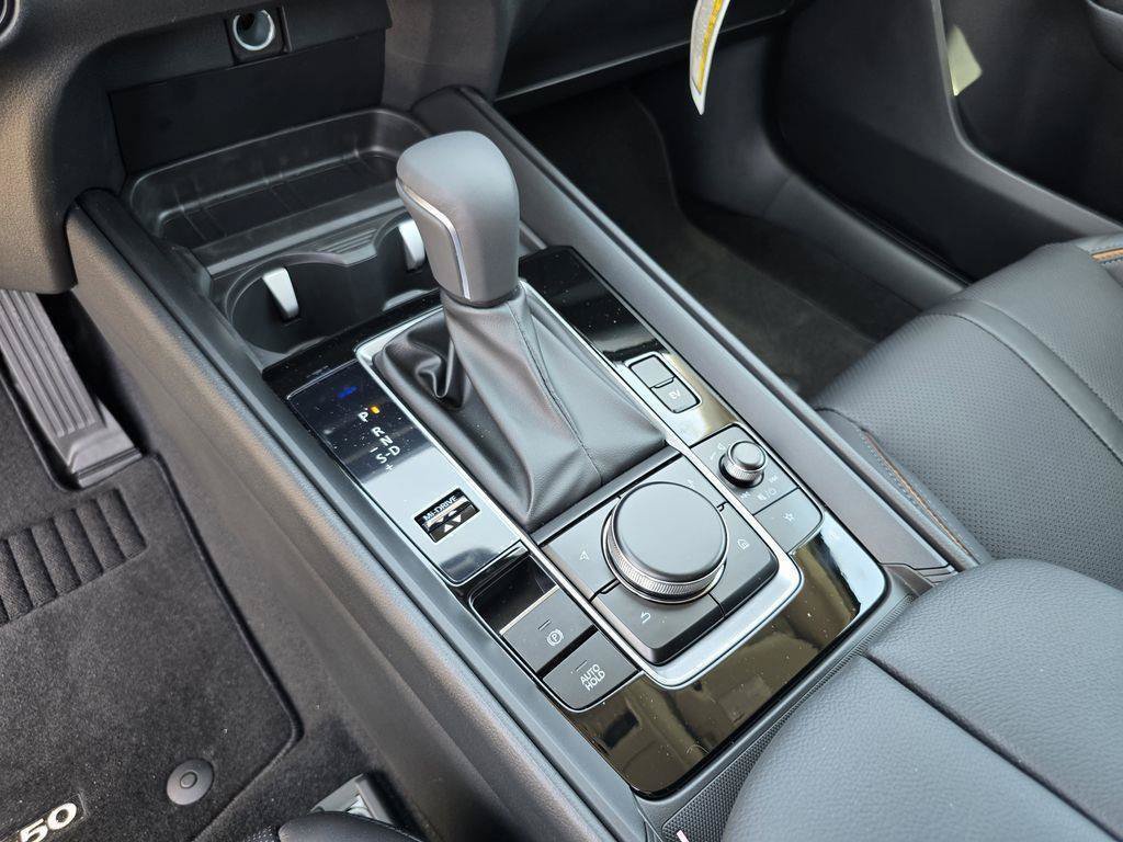 Used 2026 MAZDA CX-50 AWD 2.5 Hybrid w/ Premium Pkg image 29