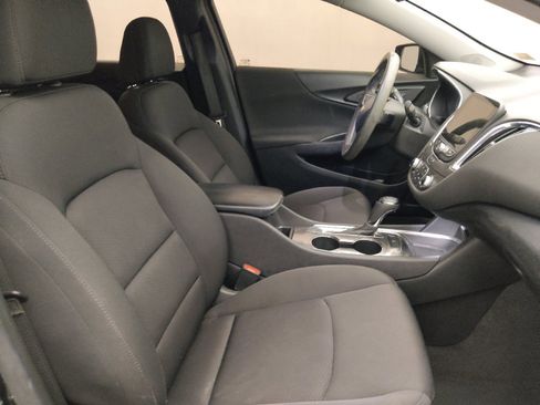 Used 2020 Chevrolet Malibu LT FWD image 21
