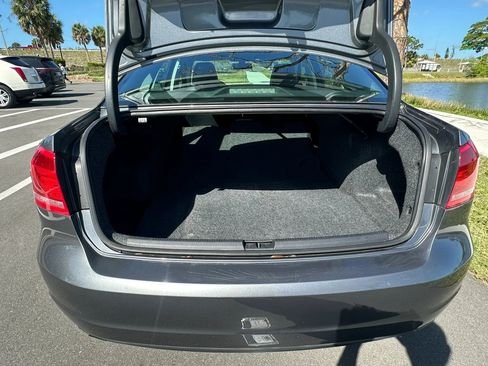 Used 2014 Volkswagen Passat 1.8T Wolfsburg Edition image 12