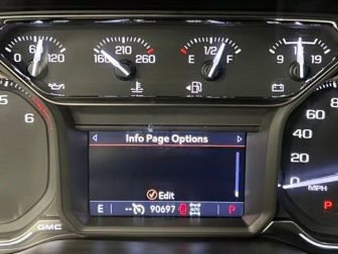 Used 2022 GMC Sierra 1500 Elevation w/ Preferred Package image 26