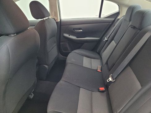 Used 2021 Nissan Sentra SV image 18