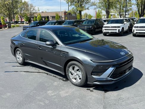 Certified 2026 Hyundai Sonata SE FWD image 5