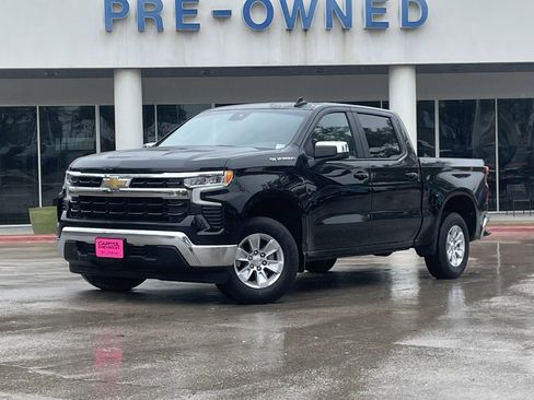 Used 2025 Chevrolet Silverado 1500 LT image 1