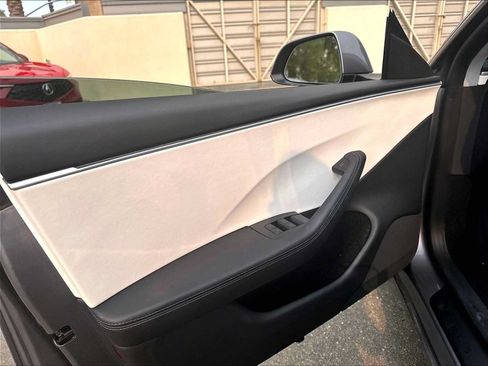 Used 2025 Tesla Model 3 Long Range RWD image 24