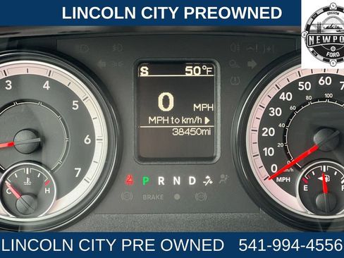 Used 2018 RAM 1500 Classic SLT image 21