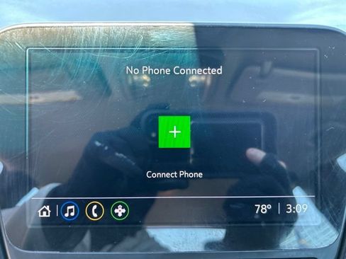 Used 2023 Chevrolet Malibu LS w/ LPO, Floor Liner Package FWD image 22