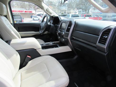 Used 2020 Ford Expedition Platinum image 33