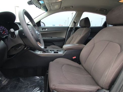 Used 2020 Kia Optima LX image 6