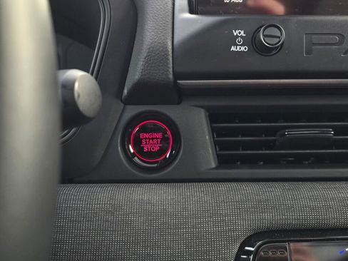 Certified 2026 Honda Passport TrailSport image 29