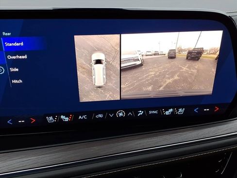 New 2026 Chevrolet Suburban Premier w/ Sun And Tow Package AWD/4WD image 21