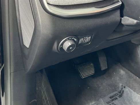 Used 2022 Jeep Compass Latitude AWD/4WD image 10