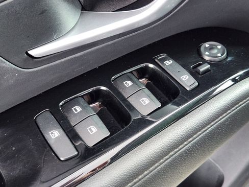 Used 2023 Hyundai Tucson Limited image 17