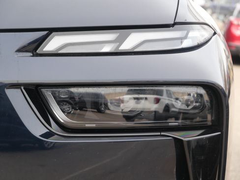Certified 2026 BMW X7 xDrive40i AWD/4WD image 9