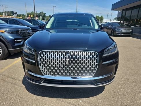 Used 2024 Lincoln Corsair AWD image 6