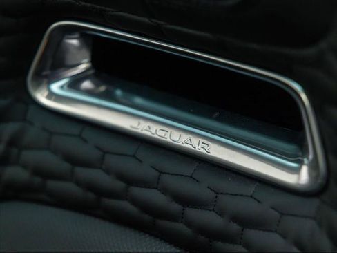 Certified 2024 Jaguar F-TYPE Coupe AWD image 22