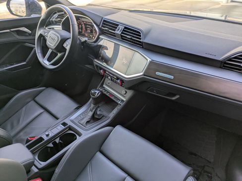 Used 2024 Audi Q3 2.0T Premium Plus w/ Premium Plus Package image 30