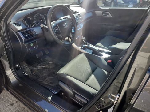 Used 2015 Honda Accord LX image 8