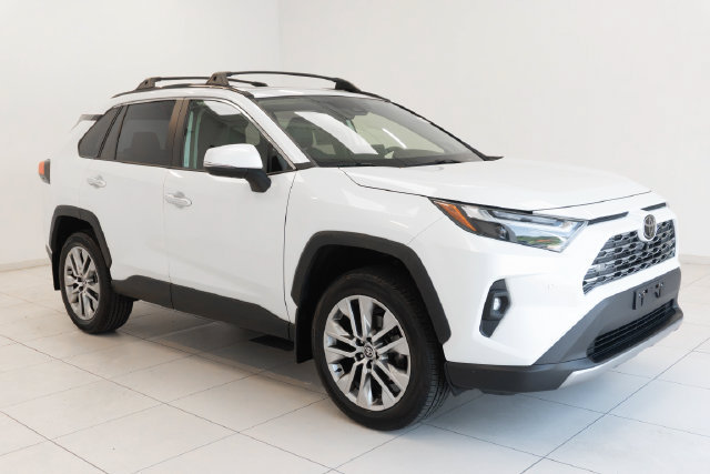 Used 2023 Toyota RAV4 Limited AWD/4WD image 32