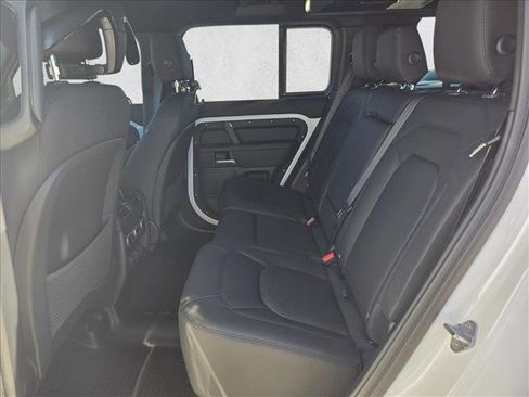 New 2026 Land Rover Defender 110 X-Dynamic SE image 16