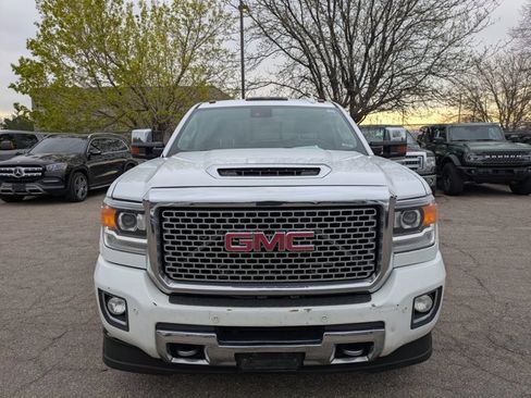 Used 2017 GMC Sierra 3500 Denali w/ Duramax Plus Package image 2