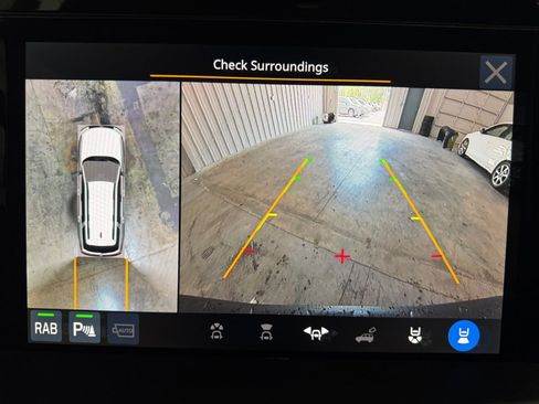 New 2026 Subaru Outback Touring AWD/4WD image 19