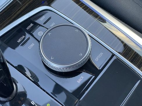 Used 2020 BMW X5 xDrive40i w/ Convenience Package image 22